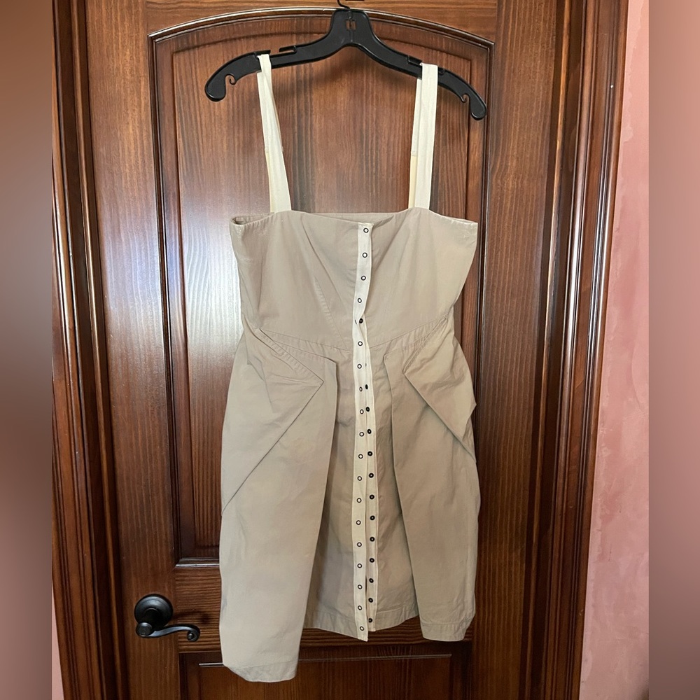 McQ, women babydoll dress. In a good condition, size IT.44